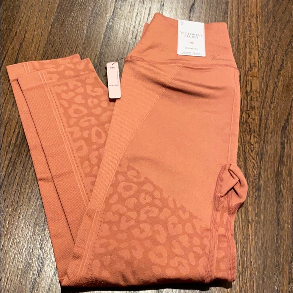 Victoria’s Secret seamless 7/8 tight